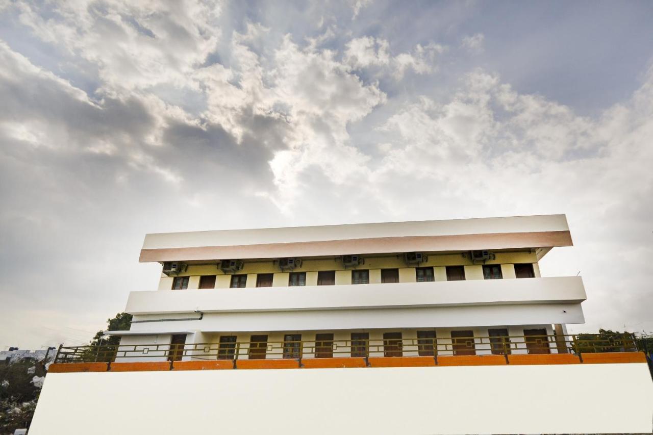 Hotel O Aruthraa Residency Podanur Exterior foto